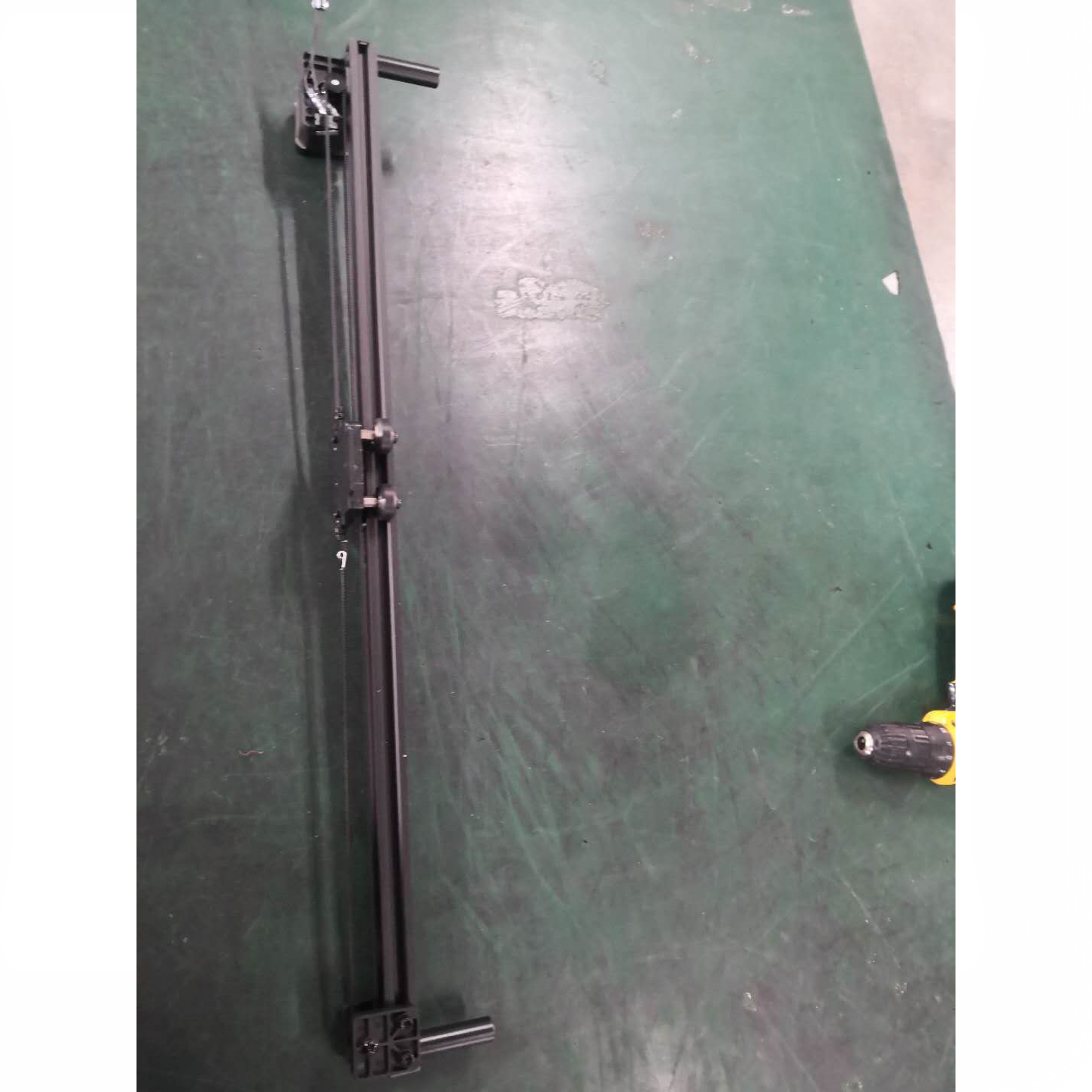 D9/300-X axis guide rail